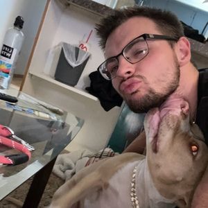 Meet your Posher, Christian